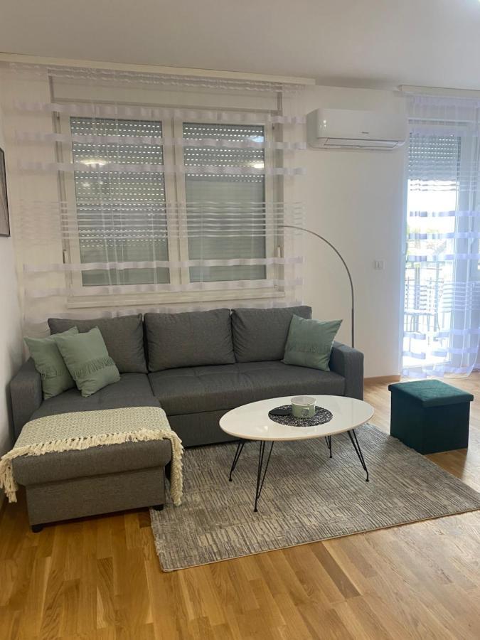 Angel Apartment スボティツァ エクステリア 写真