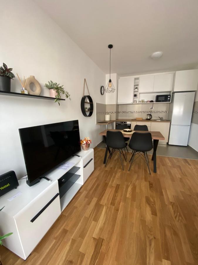 Angel Apartment スボティツァ エクステリア 写真